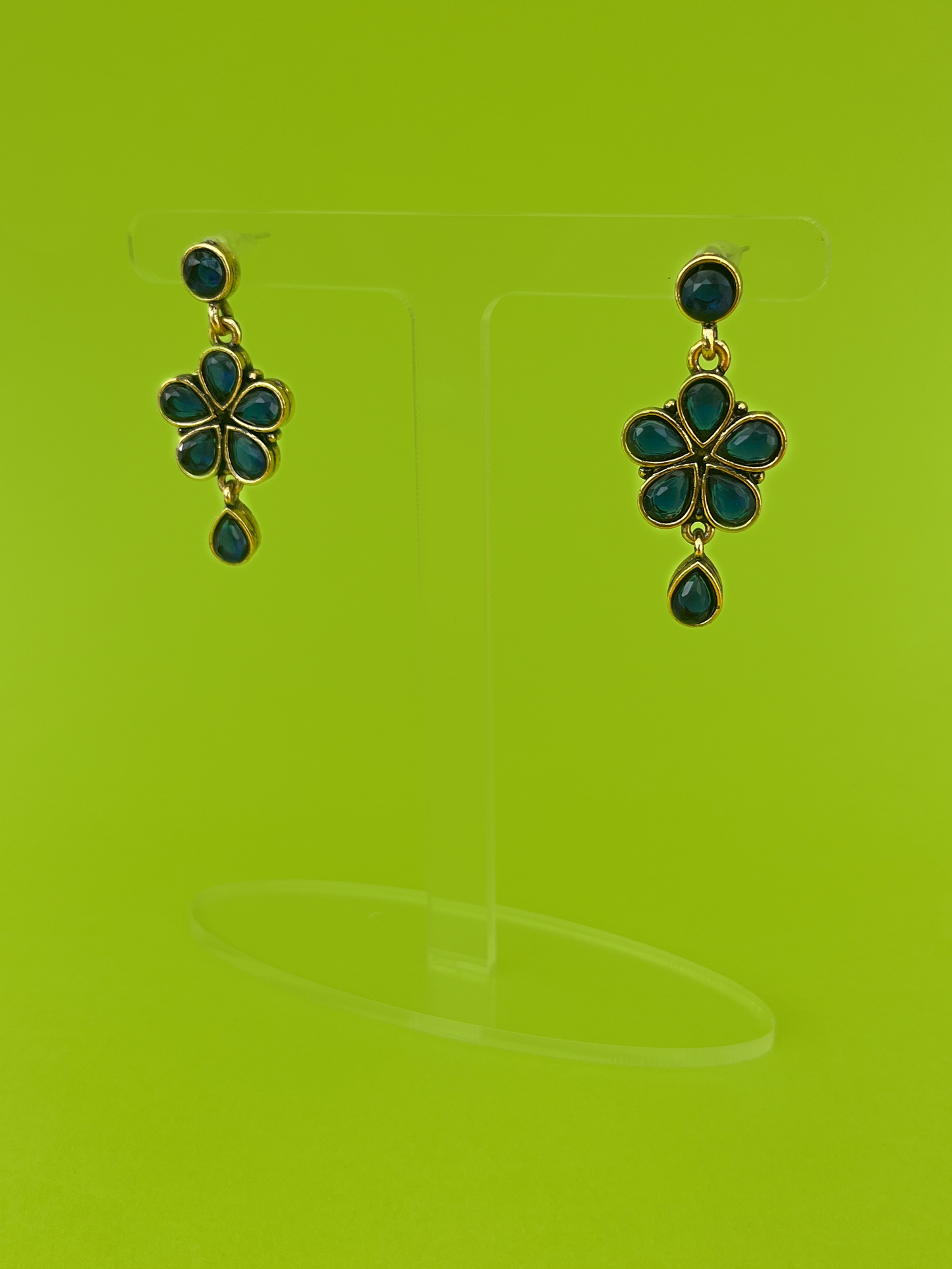 Flower-Shaped Gold-Plated Earring with Blue Stones